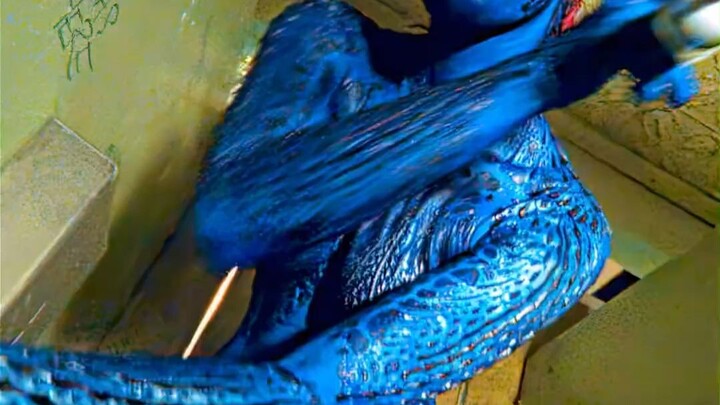 “Never trust a beautiful woman”