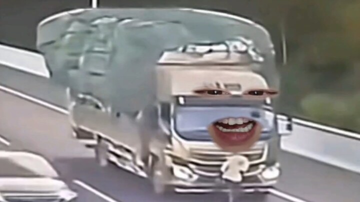 Car owner: I’ve got plenty of strength and ways to get things done~