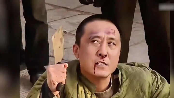 Before committing murder, the crime boss had a habit: he always had to grab a free meal first, and a