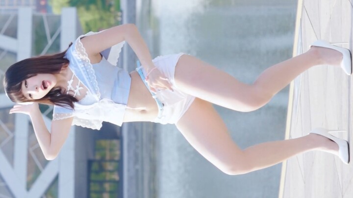 (حذف المقالة وإضافة أرشيف) شعر قصير —— AOA 4k شاشة كاملة تقريب إطارات رئيسية مقفلة شخصية في المركز