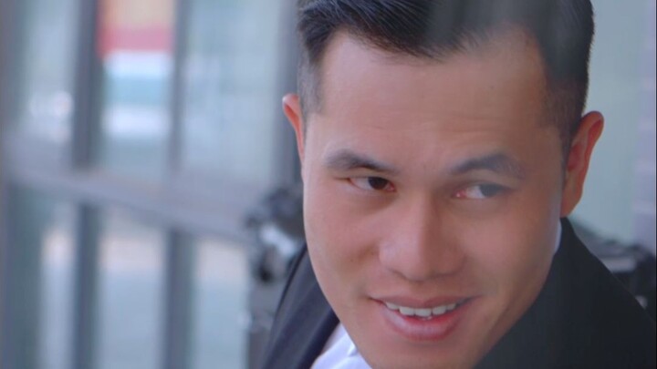 Dia lagi ngelakuin hal kayak gini, gue udah enggak tahan.