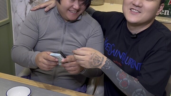 Người Freyrzod đến nhà tui ngồi chơi tí đi～