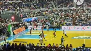 napasayaw dahil nakascore