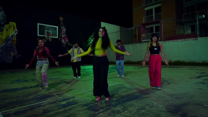 mixkit-five-young-people-dancing-a-choreography-in-the-street-51295-hd-ready