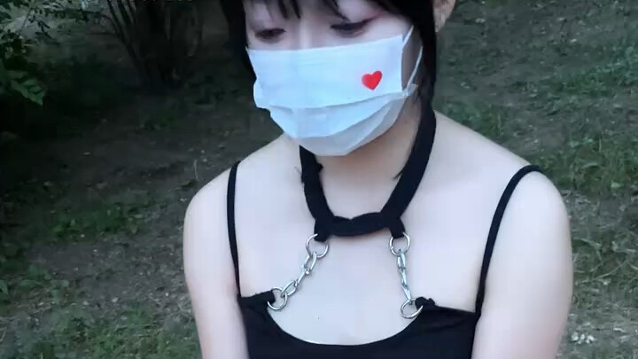 Teman-teman, apa maksud kakak perempuan saya ini?