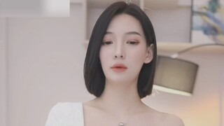 Gadis cantik menari ~ membersihkan kaca, sangat mengasyikkan