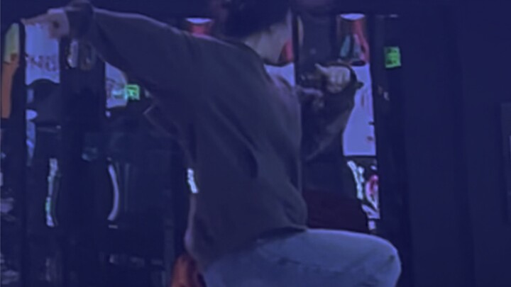 I finally danced to AKB!