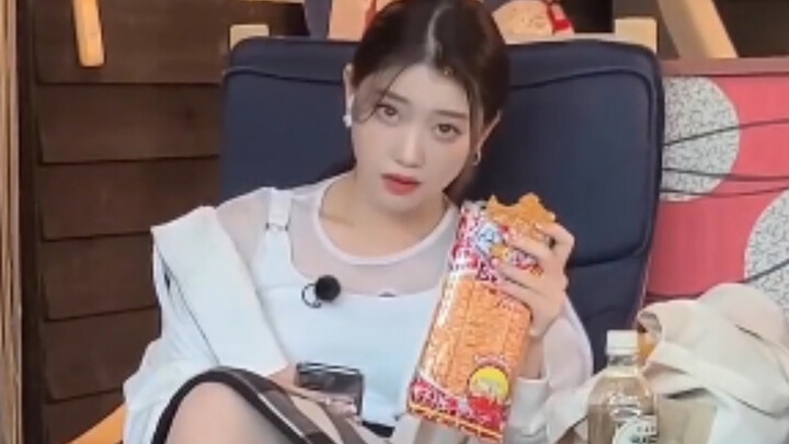 Even eating can be this elegant!