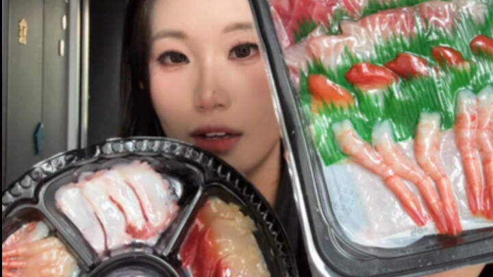 Thức ăn Nhật làm sẵn? Rốt cuộc còn món gì mà không thể làm sẵn được nữa?