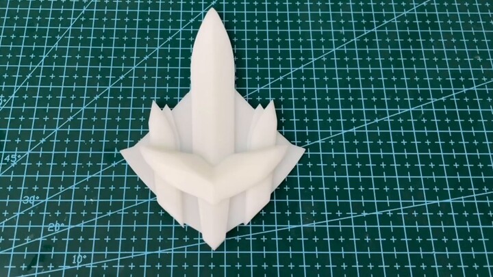 【مازالت غير متوفرة من شركة Bandai】 دعامة التحول للشخصية الشريرة في "Galaxy Ultraman S" - Zebul Spark
