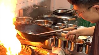 Di Cina Timur Laut, Anda bahkan dapat memasak makanan Anda sendiri di restoran.
