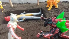 ULTRAMAN RAKSASA TERBUNUH DAN ULTRAMAN UPIN DATANG MENYELAMATKAN