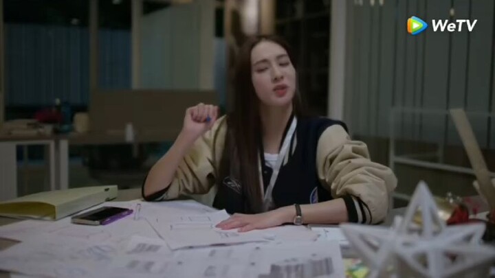 แอบยิ้มไม่ให้หมาเด็กรู้
