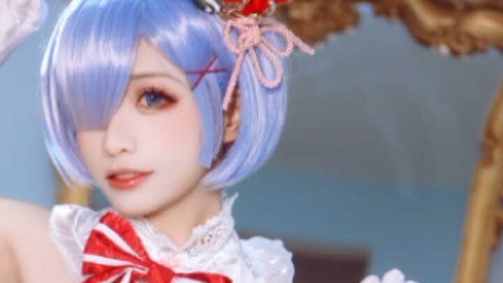 [COSPLAY] Today is a source of happiness, Rem is here to greet you!