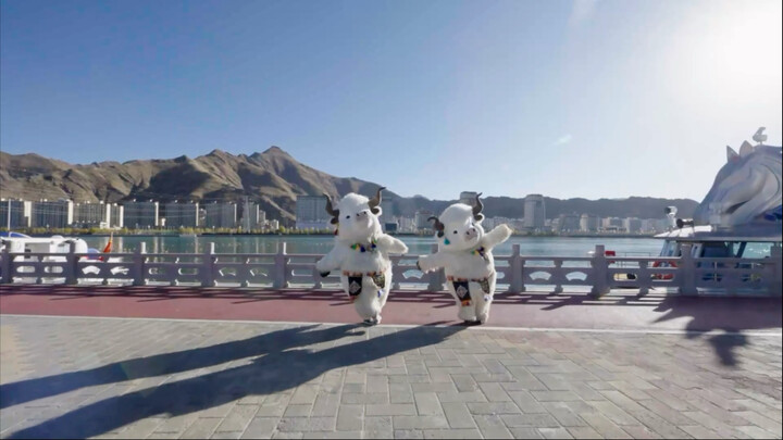 Di bulan terakhir tahun 2025, kami hadirkan untuk kalian sebuah tarian bersama, sekaligus mengucapka