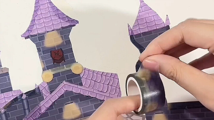 Buatlah sebuah kastil di tengah malam!