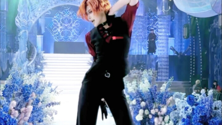 横滨歌姬化身舞姬猛跳whiplash！2.8慈溪sd漫展舞台直拍 中原中也 cos