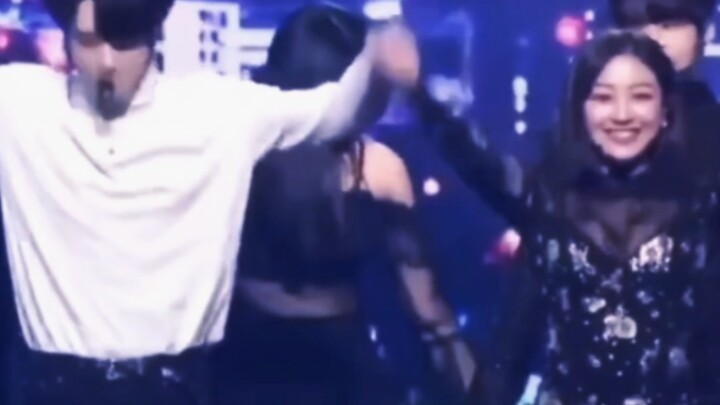 ฉันก็อยากจับมือกับจื่อวี่เหมือนกัน