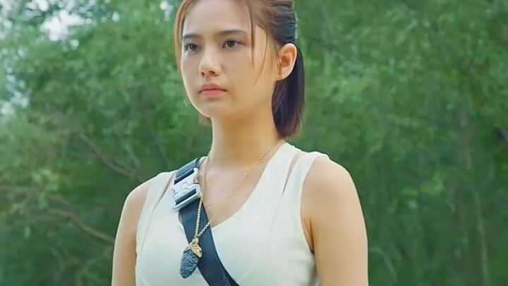 Kakak Shuixiao tewas saat menyelam mencari harta karun di laut; dua puluh tahun kemudian, adiknya me