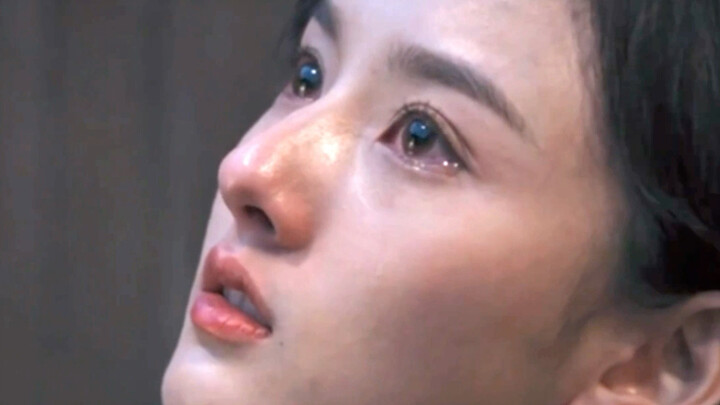 “Một cảnh khóc điên đảo năm xưa…”