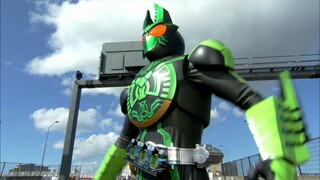 Bentuk Kamen Rider yang tidak kempes!