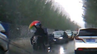 The rain hadn't stopped yet when a rainbow appeared.