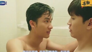 深蓝之吻浴室play来一个(๑• . •๑)