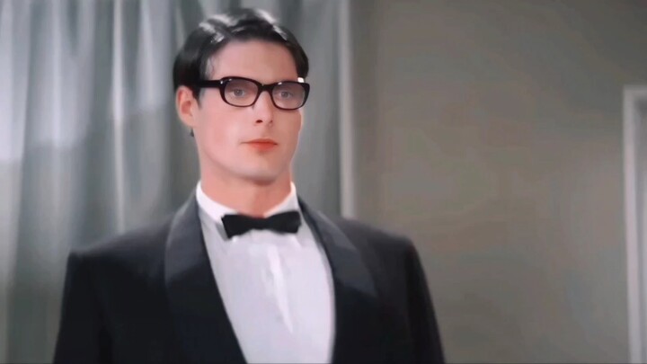 I especially like this version of how Lois sees through Clark’s disguise!