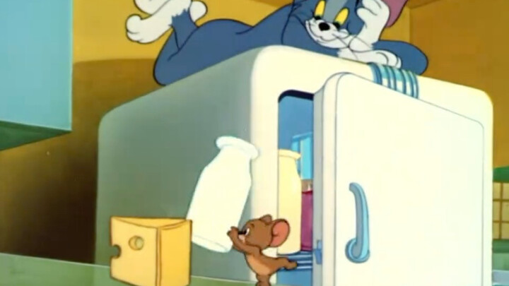 Tom tampaknya takkan bisa lepas dari genggamannya.