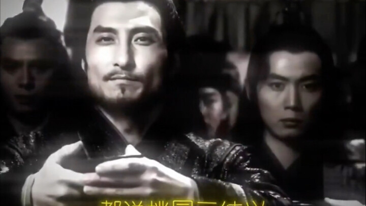 Anh làm tướng trong doanh trại nhà Đường, còn tôi lập gia đình ở Lạc Dương.