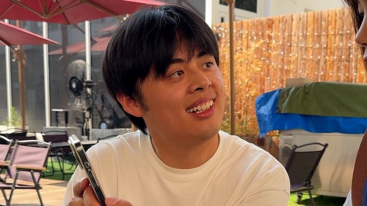 Saat kamu kencan pertama kali dengan orang yang kamu suka