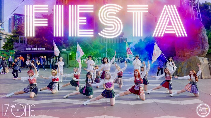 【不看会后悔的超人气杂技女团】IZ*ONE - FIESTA 一镜到底 街头路演 舞蹈翻跳