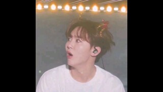 Looks like he's drunk dancing😂Are you okay Kwan😂 #seventeen #seungkwan #kpop #shorts