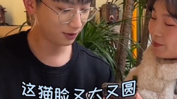 Có lẽ cả đời này miệng cũng chẳng thể mở ra được nữa.