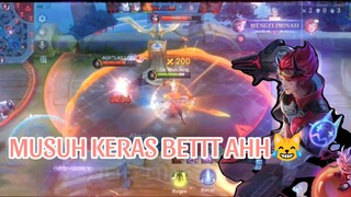 MUSUH KERAS BETTT😹