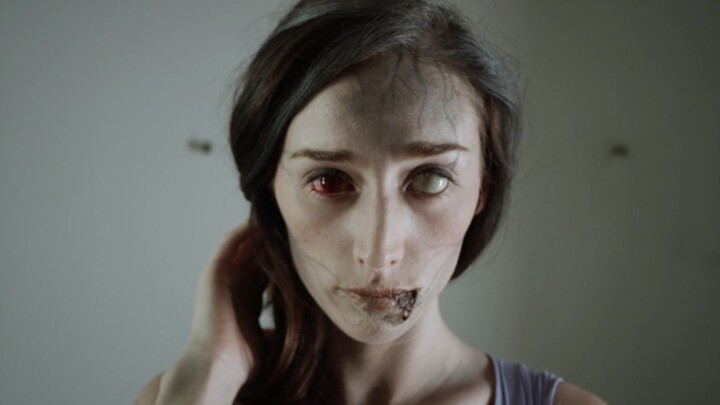 Anh ấy chỉ uống sữa do người lạ đưa cho. Sau khi tỉnh dậy thì gặp vấn đề. Cả đoạn phim đều cực kỳ ga