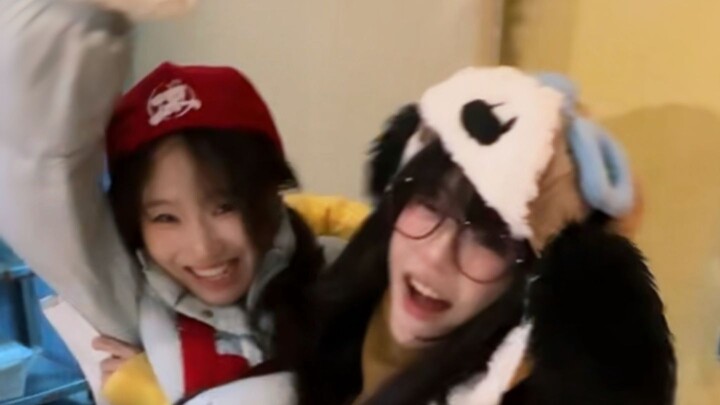 Ordering from the restaurant one minute before closing time