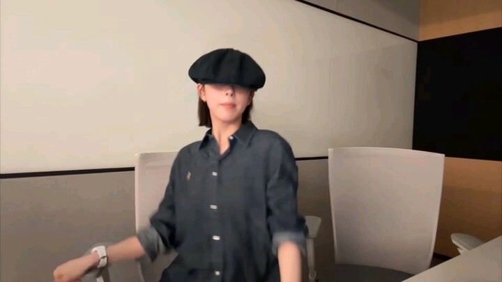 Bae Jin-sol's debut stage for "SPINNIN ON IT" revealed