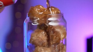 How to Properly Make a Glass of "Iced Coke" #IcedCoke #FoodLab #Trending