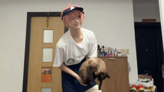 [คิซารางิ นานาโอะ] ฉันยินดีช่วย! เฮ้ คุณต้องการไอศกรีมไหม?