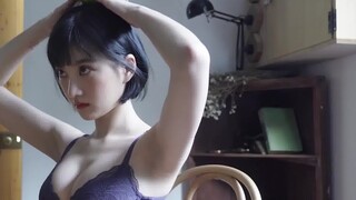 Iklan pakaian dalam Li You 2