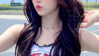 "Những nữ thần tượng bị cho là quá đơn điệu và không xinh đẹp"————————Thẩm mỹ rất đa dạng, làn da đơ