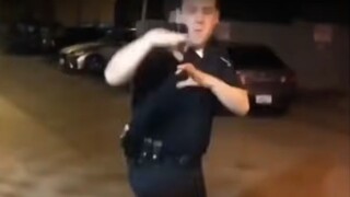 Sudah dikonfirmasi! Polisi, pendeta, dan tentara Amerika semuanya telah bergabung dengan geng.