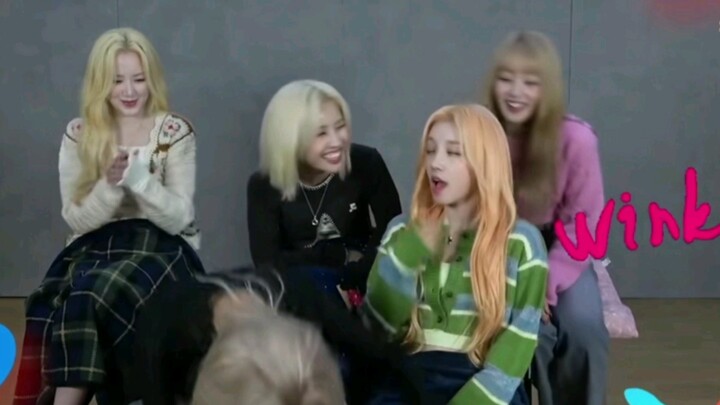 Song Yaqi dengan mudah menguasai Wink