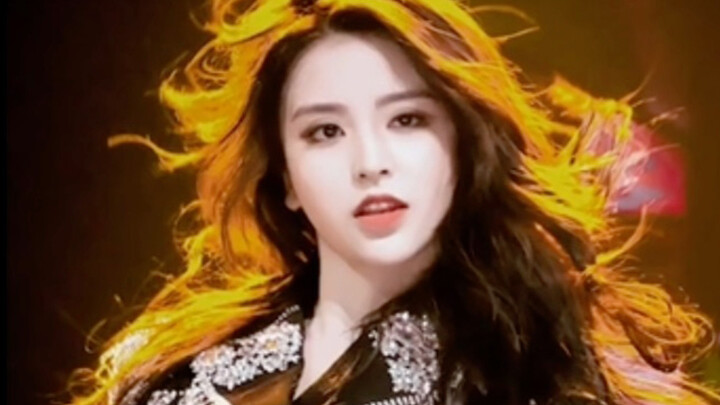 Jin Zihan hapus semua postingan di Weibo dan pensiun dari industri hiburan?? Di dunia ini, kalau ngg