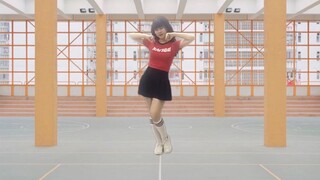 Cô gái chúm chím ✨