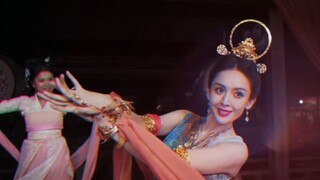 原来这才是西域敦煌风！娜扎美爆了！