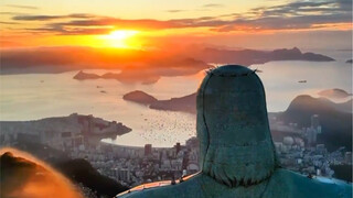 Don't blink—take a look at the inside perspective of one of the New Seven Wonders of the World: the 