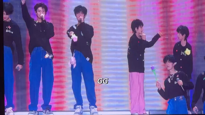 TF Family 3rd & 4th Generation's Full Version of "Street Dance Boys" | Closing Song of the New Year 