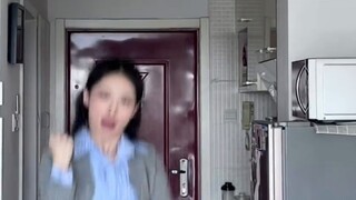 Senior sister is so strong! Sing and dance Teddy Bear with full microphone - STAYC